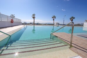 Pool - Dunas Beach with sea views in Torrox Costa (Torrox Costa)