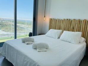 3 sovrum, strykjärn/strykbräda, gratis wi-fi och sängkläder