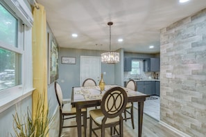 House (4 Bedrooms) | Interior - Athens Home w/ Deck - Near Sanford Stadium! (Athens)