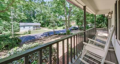 Athens Home w/ Deck - Near Sanford Stadium!