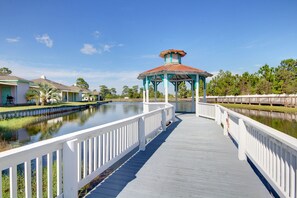 Property grounds - Nature's Haven- Spend Summer Here! Book Today (Orange Beach)