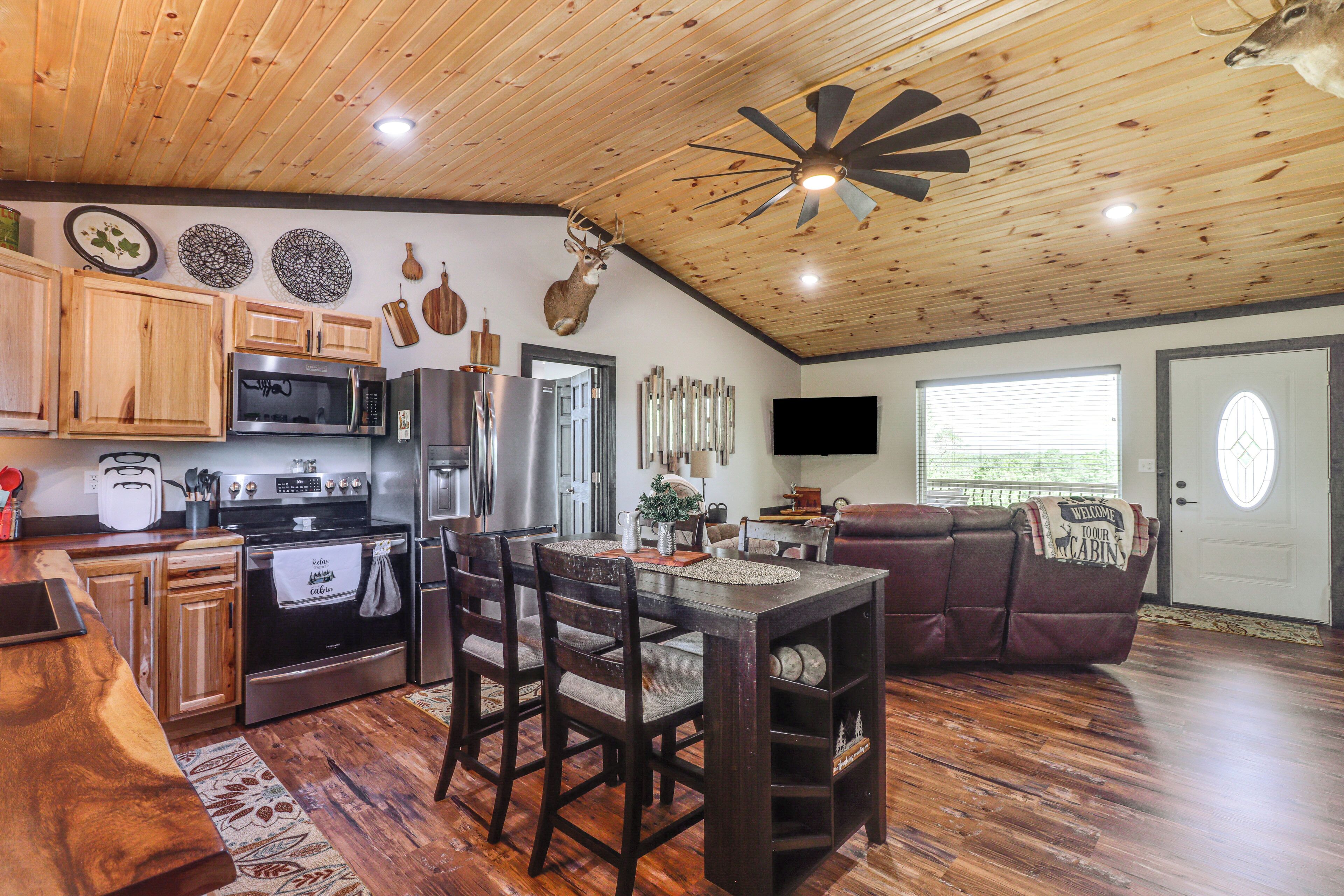 المنشأة من الداخل