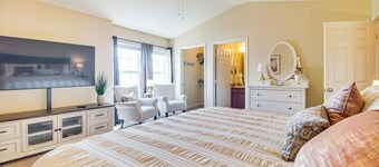 Half-mi to Grand Lake: Townhome w/ Hot Tub