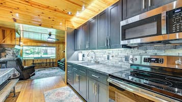 Casa (2 Bedrooms) | Interior