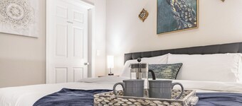 Close to Redstone Arsenal w King Bed, Gym, Pool, Parking