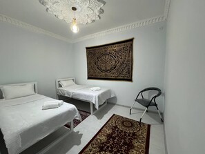 Basic Room | 1 bedroom, laptop workspace, iron/ironing board, free WiFi - Boulevard (Bukhara)