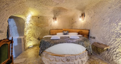Lubberona Cave Cappadocia