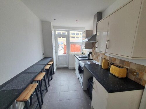 One Bedroom Apartment with Sofa Bed