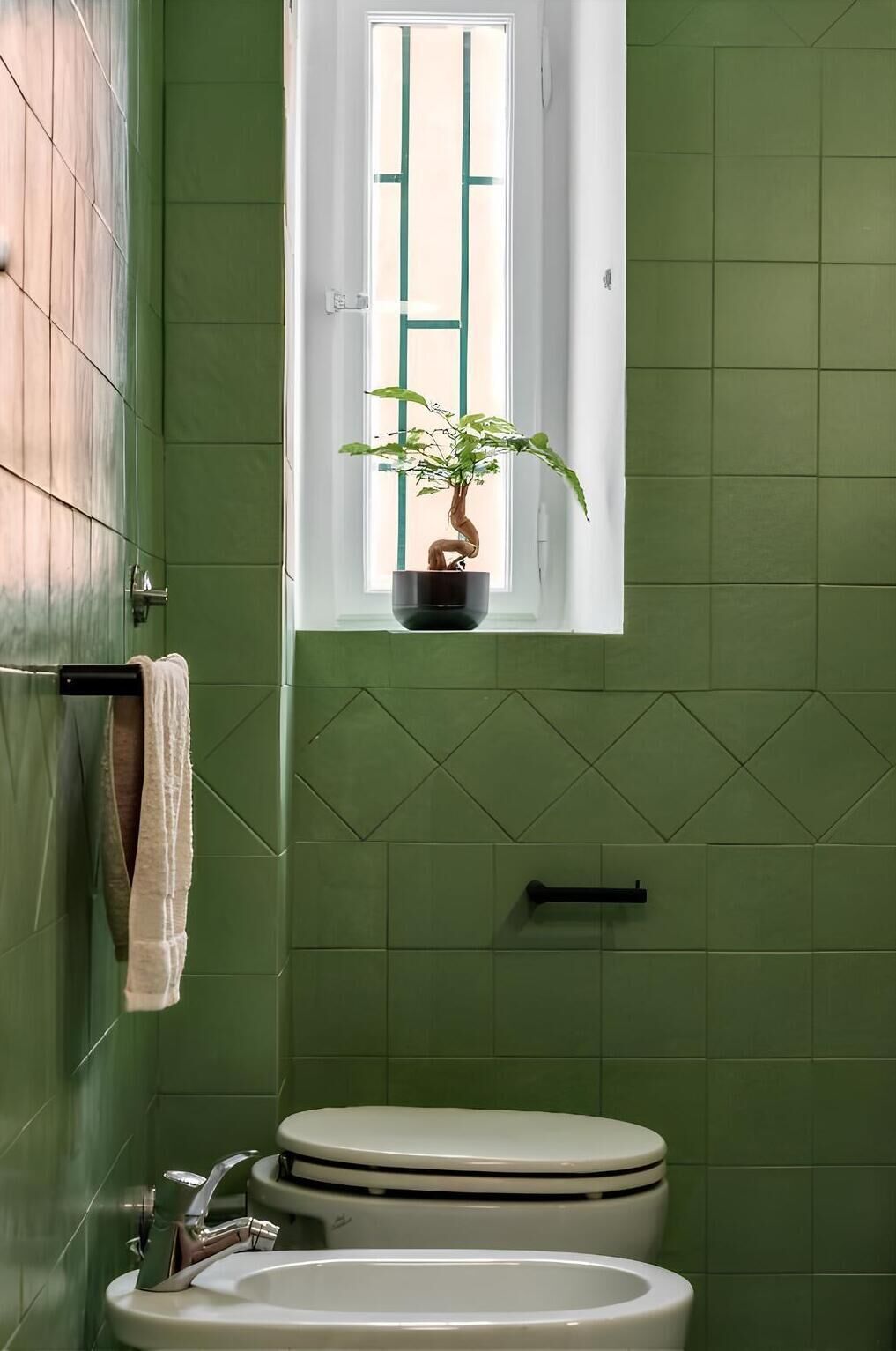 Doccia, asciugacapelli, bidet, asciugamani