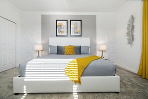 5 soverom, strykejern/-brett, wi-fi og sengetøy