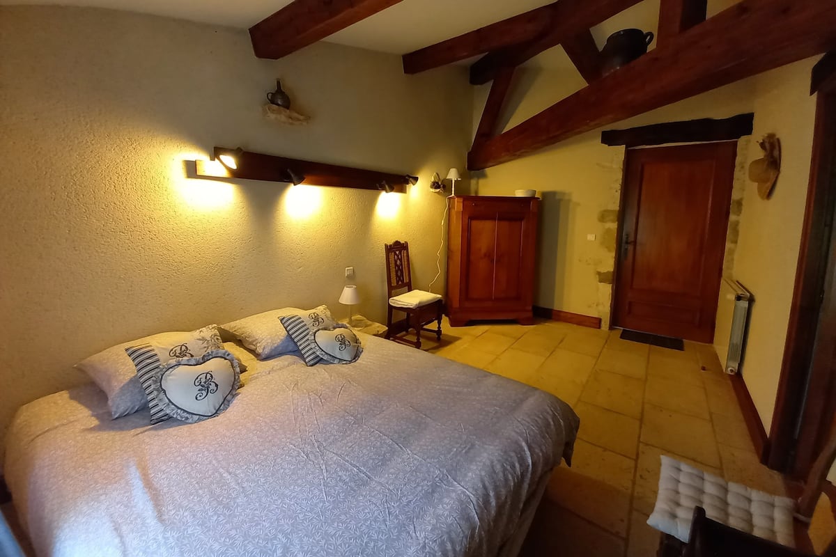 Camera Standard, vista giardino | Wi-Fi gratuito