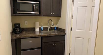 Happy Pastures Campground Suite 2