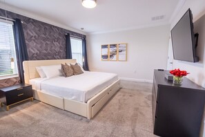 4 Schlafzimmer, Bügeleisen/Bügelbrett, WLAN, Bettwäsche