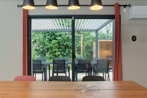 House for 12 people Classified 3 stars at the Gîte de France near Lyon