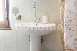 Dusche, Bidet