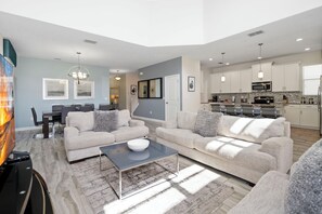 Living area - Storey Lake Splash! 5BR Pool Fun (Kissimmee)