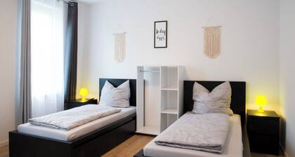 Schöne Groß Ferienwohnung 78m² Ideal für Familie 3 Schlafzimmer Zentrumnah 1.OG