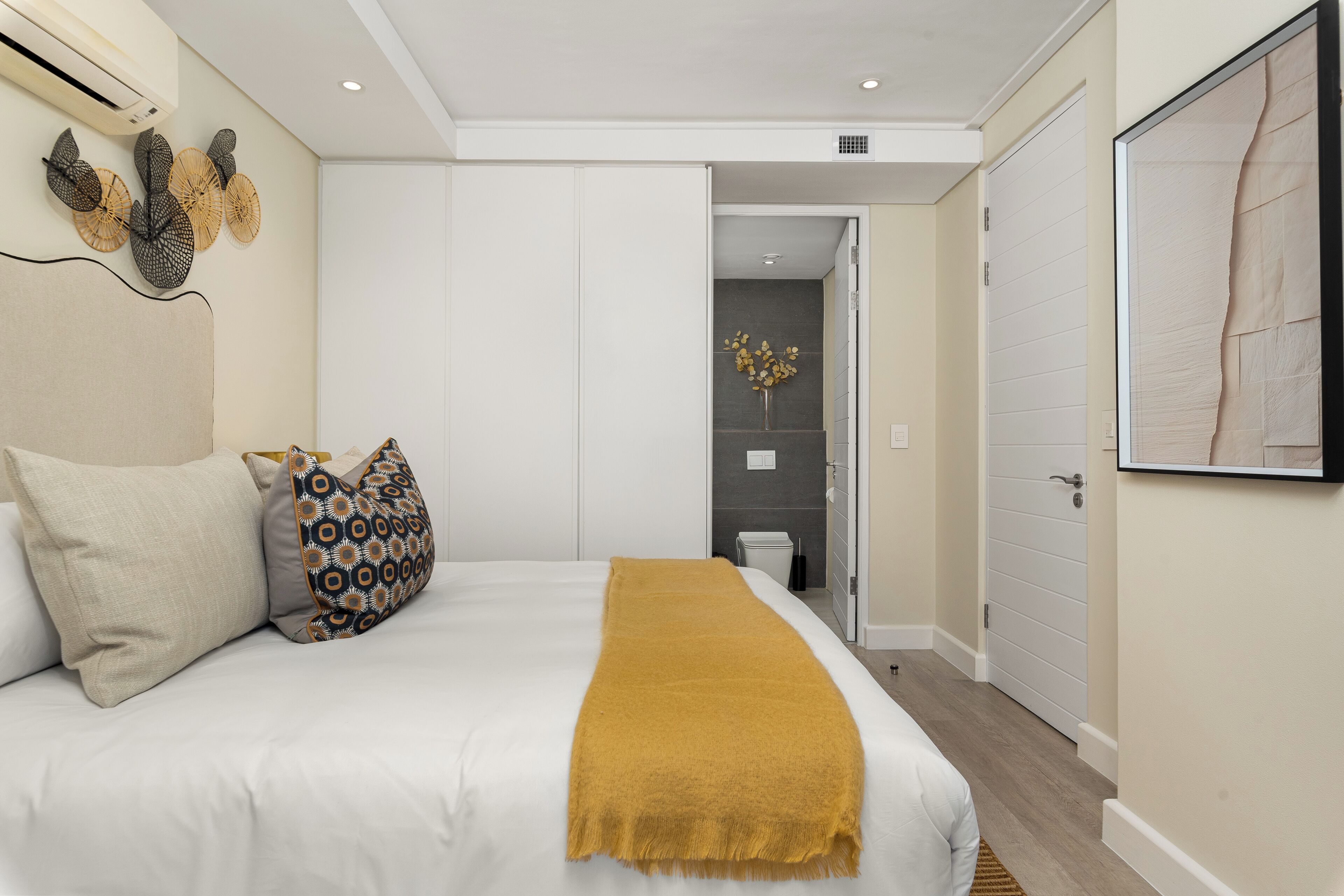 1 bedroom, in-room safe, iron/ironing board, Internet