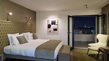 Articles gratuits dans le mini-bar, coffres-forts dans les chambres