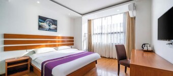 Pinshang Holiday Hotel