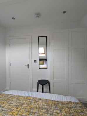 1 slaapkamer, reisbedje, wifi, beddengoed