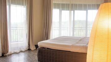 Apartemen | 2 kamar tidur, setrika/meja setrika, Wi-Fi gratis, dan seprai linen