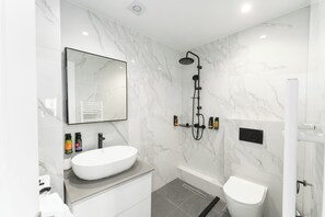 Bathroom sink - Bueno apartments by Athens Prime Hotels (Kallithea)