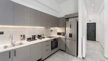 2 bedrooms, in-room safe, blackout curtains, soundproofing