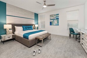 7 bedrooms, iron/ironing board, WiFi, bed sheets - The Stylish | NEW Home w Designer Decor, PVT Pool & Theme BR - Mins to Universal (Orlando)