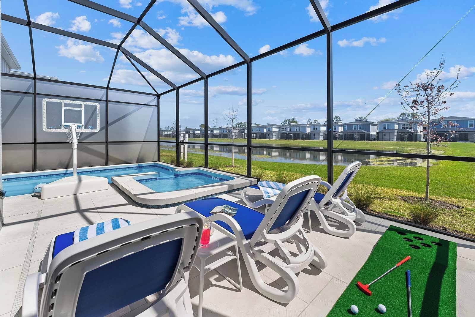 Outdoor pool, a heated pool