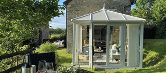 Granary Cottage, St Clears