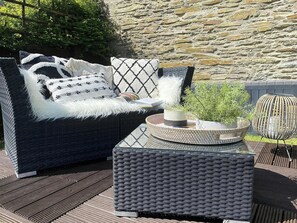 Terrace/patio - Granary Cottage, St Clears (Saint Clears)