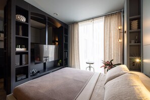 1 bedroom, iron/ironing board, WiFi, bed sheets - Lux Superior Studio - Cinema, Gym, Roof Terrace (London)