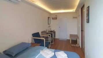 1 bedroom, WiFi, bed sheets