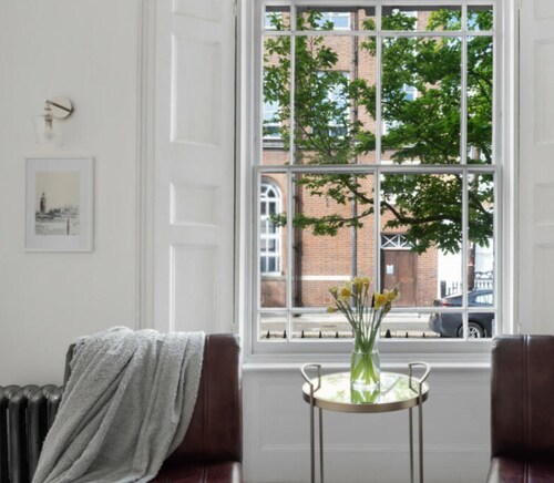 Centrally Located, Stunning 3bed 2bath, SE1