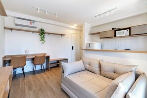 Living area - 360 Pulse Higienópolis  (São Paulo)