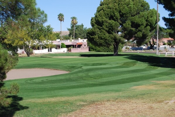 Golf - The 18th Hole at Green Valley (Green Valley)