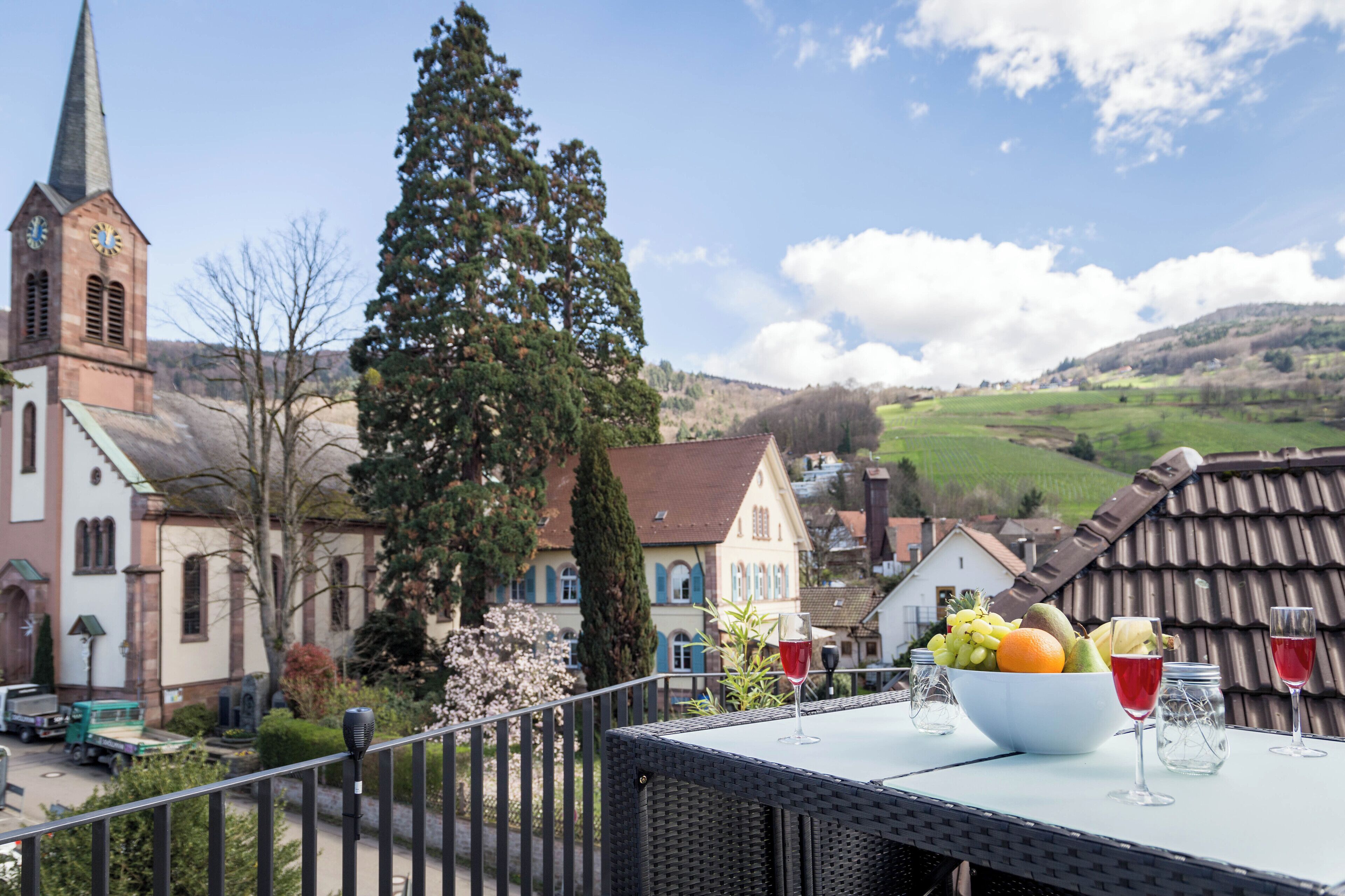 Apartemen Royal, balkon, pemandangan lembah | Teras/patio