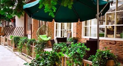 Qingfei Hostel