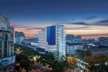 Exterior. Jinjiang Inn (Yixing Renmin Middle Road Pedestrian Street)