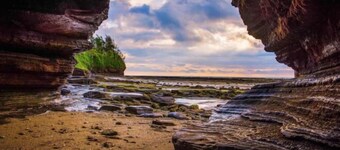 Weizhou Island Shibei Homestay (Shell Beach)