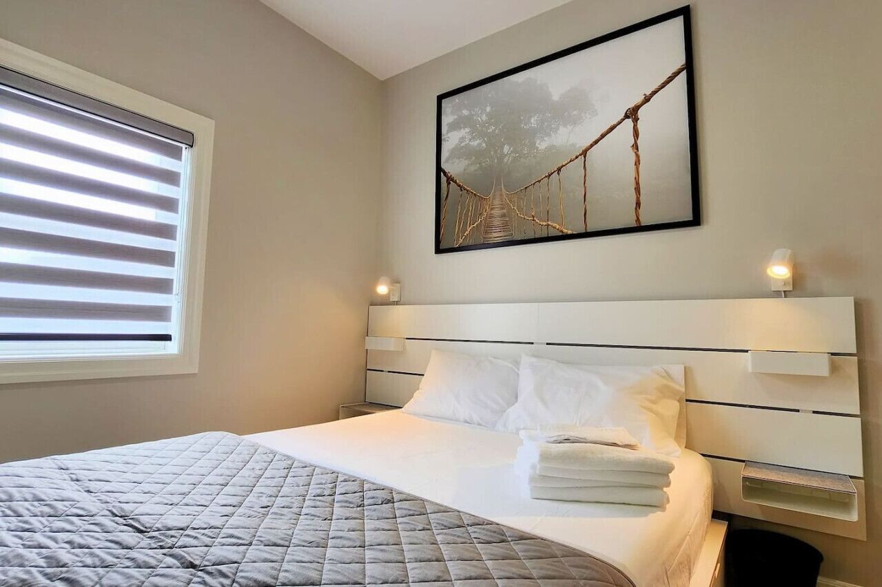 1 chambre, fer et planche à repasser, Wi-Fi gratuit, draps fournis