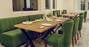 Restaurant - Aotel by Clarks Inn Palampur (Palampur)