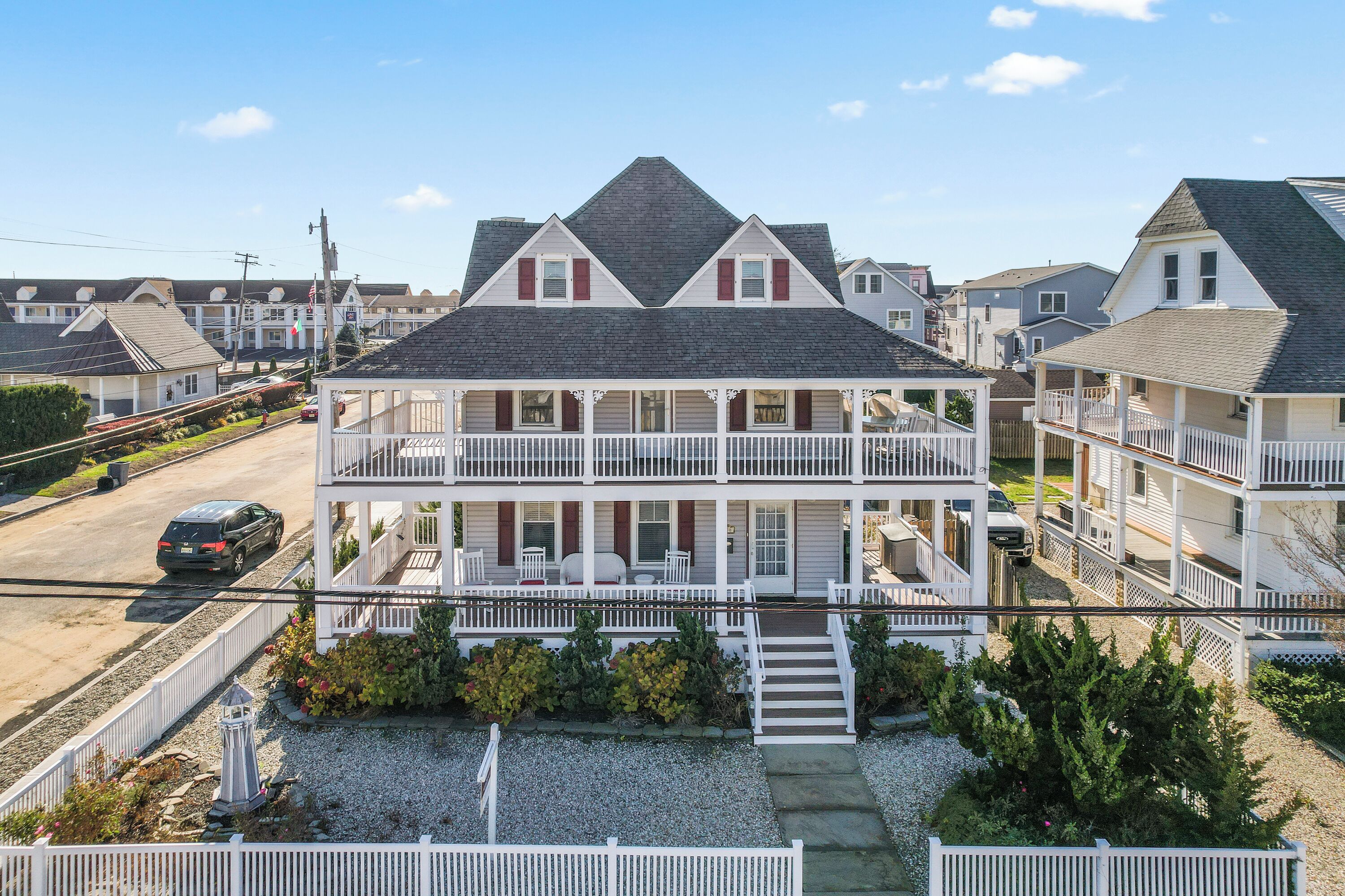Beach house, two blocks from the boardwalk and beach in Point Pleasant, NJ