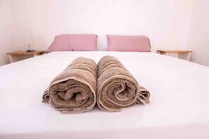 1 soverom, strykejern/-brett, wi-fi og sengetøy