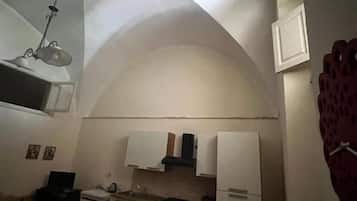 House, 2 Bedrooms, Accessible, Smoking | Interior