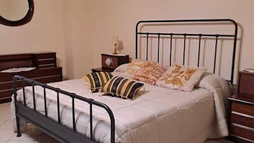 2 bedrooms