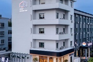 Unclassified image, 2 of 29, button - Wenzhou Taiyi Smart Hotel (Jingshan Park General Bridge Branch) (Wenzhou)