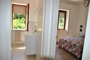 Casa, 3 habitaciones, para fumadores, balcón | Baño