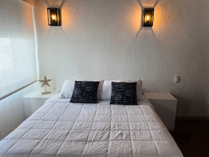 5 Schlafzimmer, Zimmersafe, Bügeleisen/Bügelbrett, Reisekinderbett